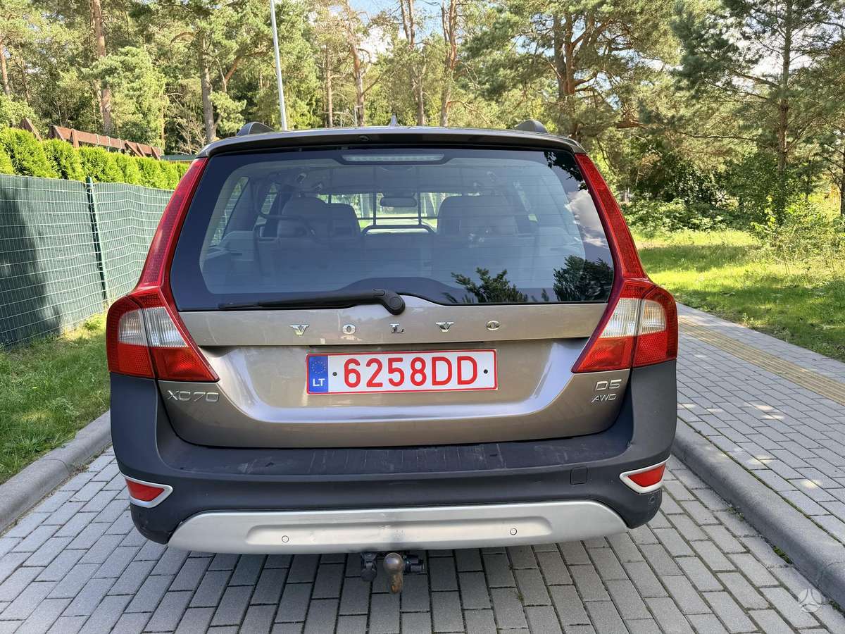 Volvo XC70, 2.4 l., Универсал