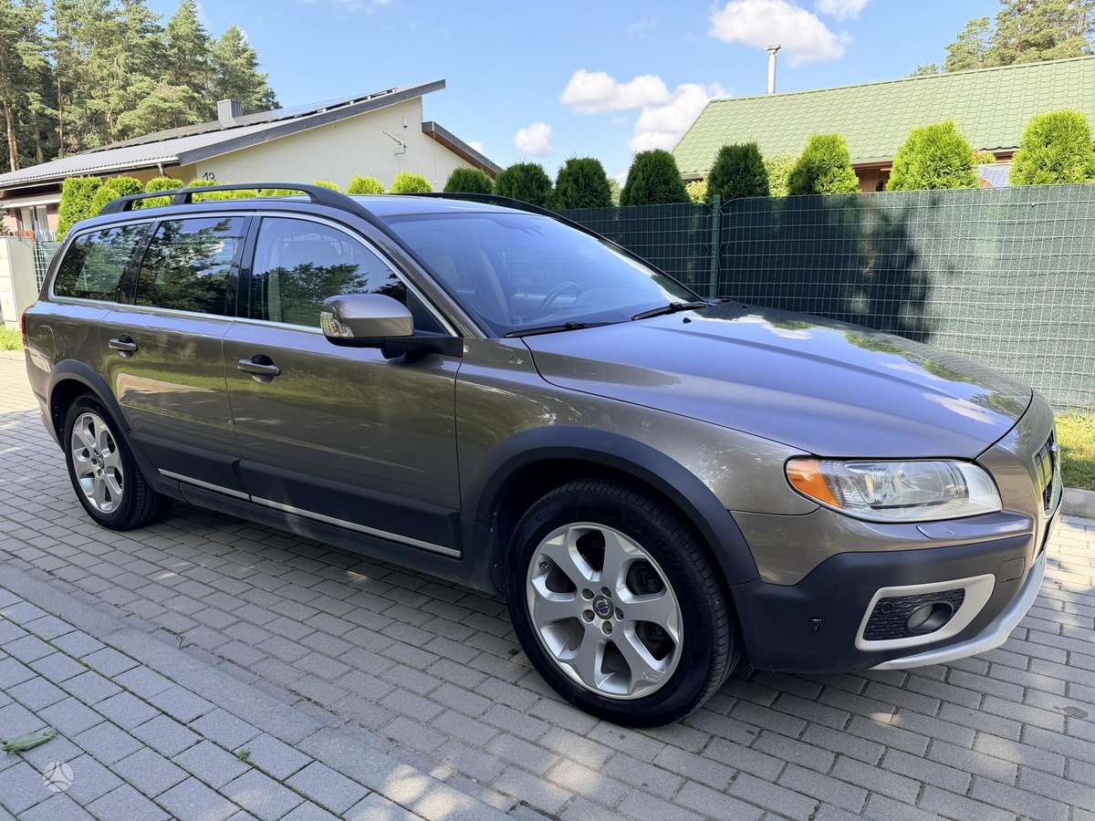 Volvo XC70, 2.4 l., Универсал