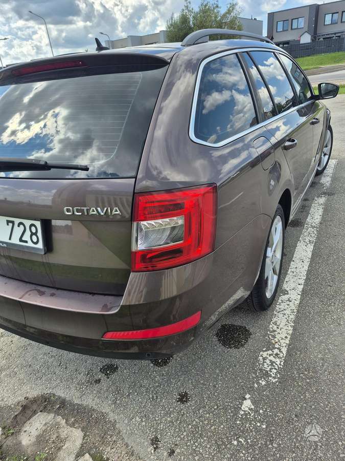 Škoda Octavia - 4