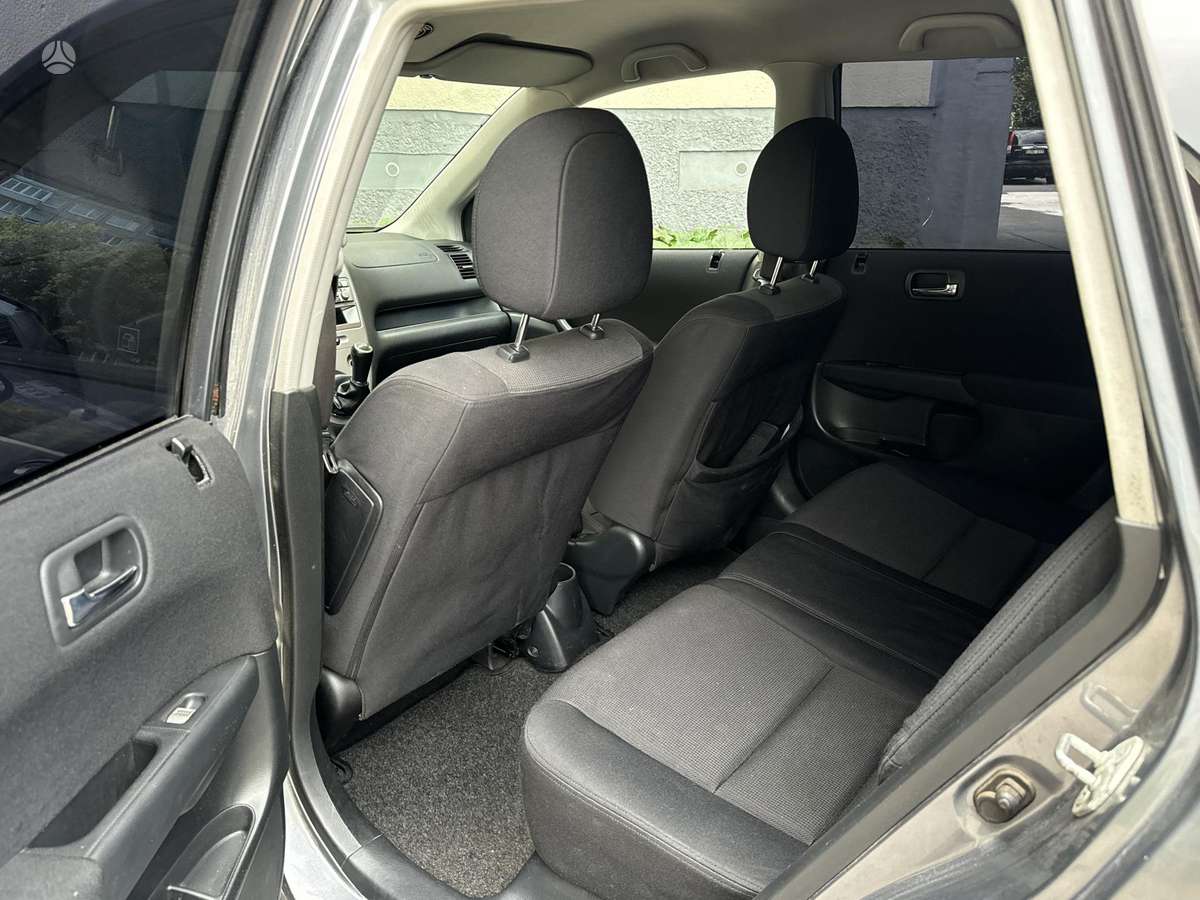 Honda Civic, 1.6 l., hatchback