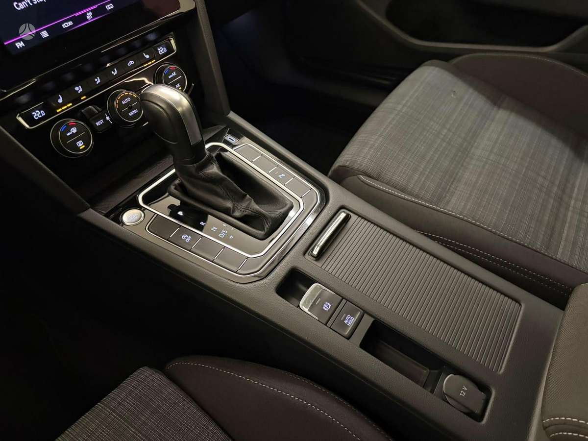 Volkswagen Passat - 3
