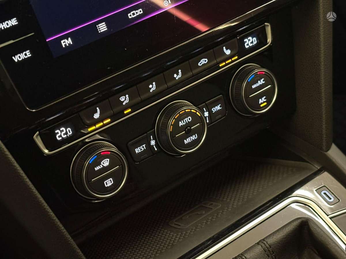 Volkswagen Passat, 2.0 l., Универсал