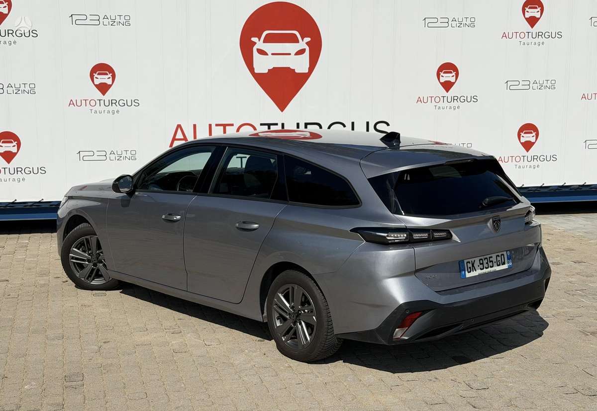 Peugeot 308, 1.2 l., Универсал
