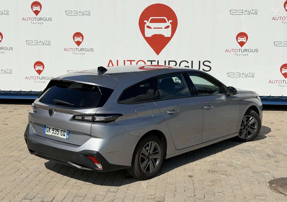 Peugeot 308, 1.2 l., Универсал