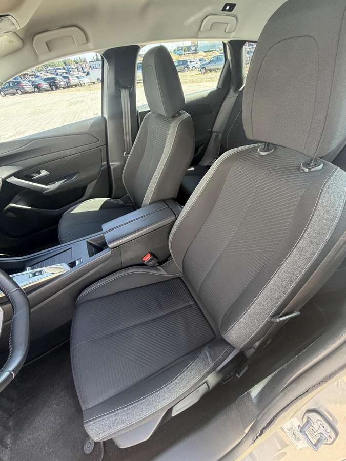 Peugeot 308, 1.2 l., Универсал
