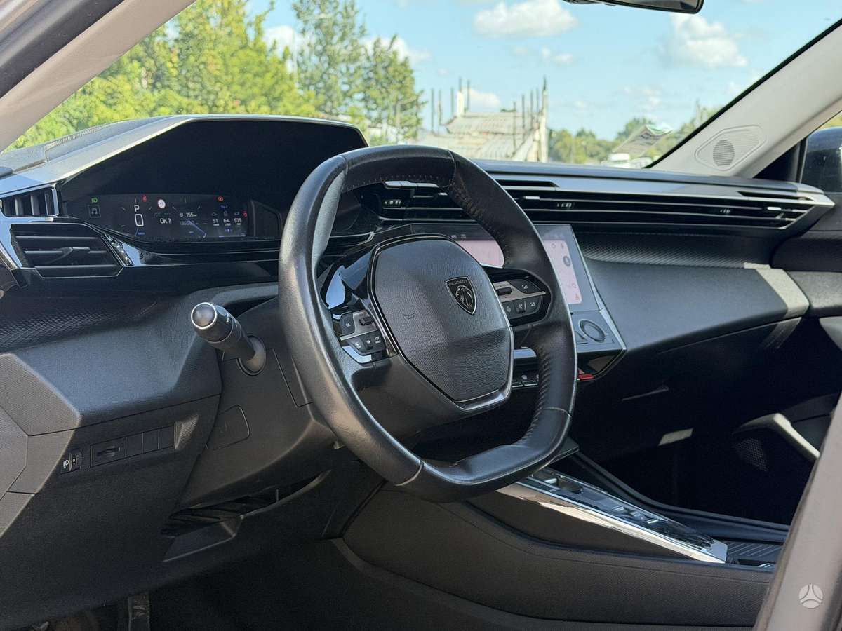 Peugeot 308, 1.2 l., Универсал