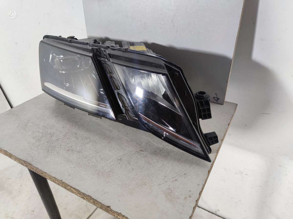 Skoda Octavia, 5E1941016E, doors, lights