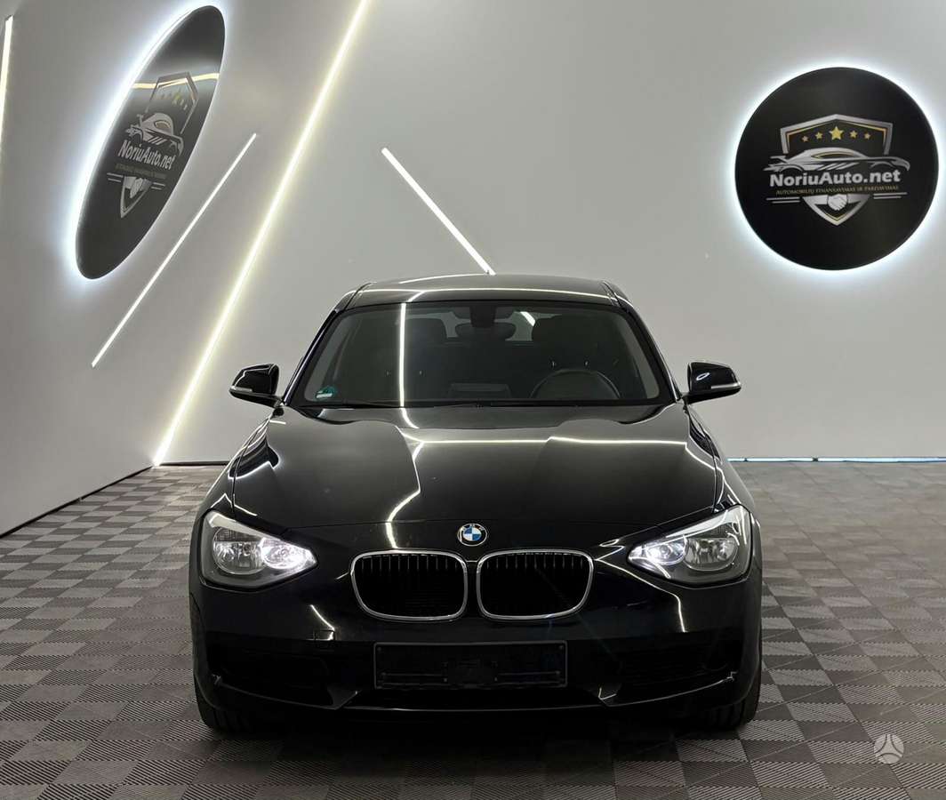 BMW 120, 2.0 l., hatchback