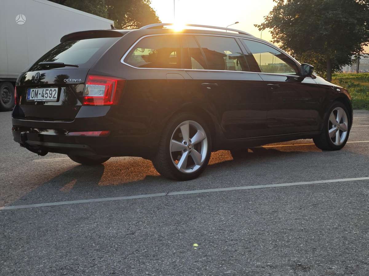 Škoda Octavia - 8