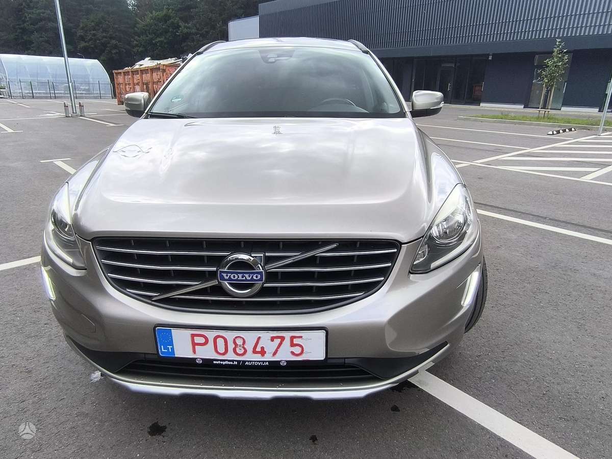 Volvo XC60 - 2
