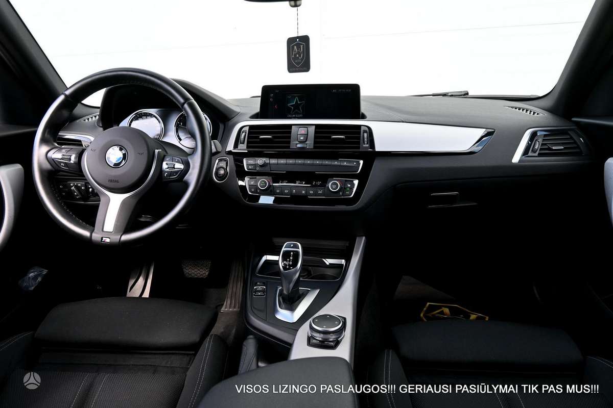 BMW 118, 2.0 l., hatchback