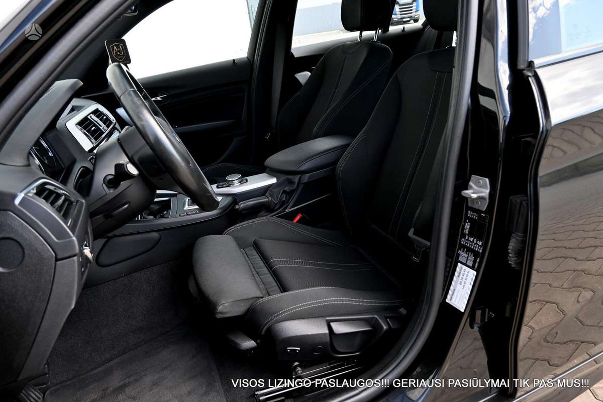 BMW 118, 2.0 l., hatchback