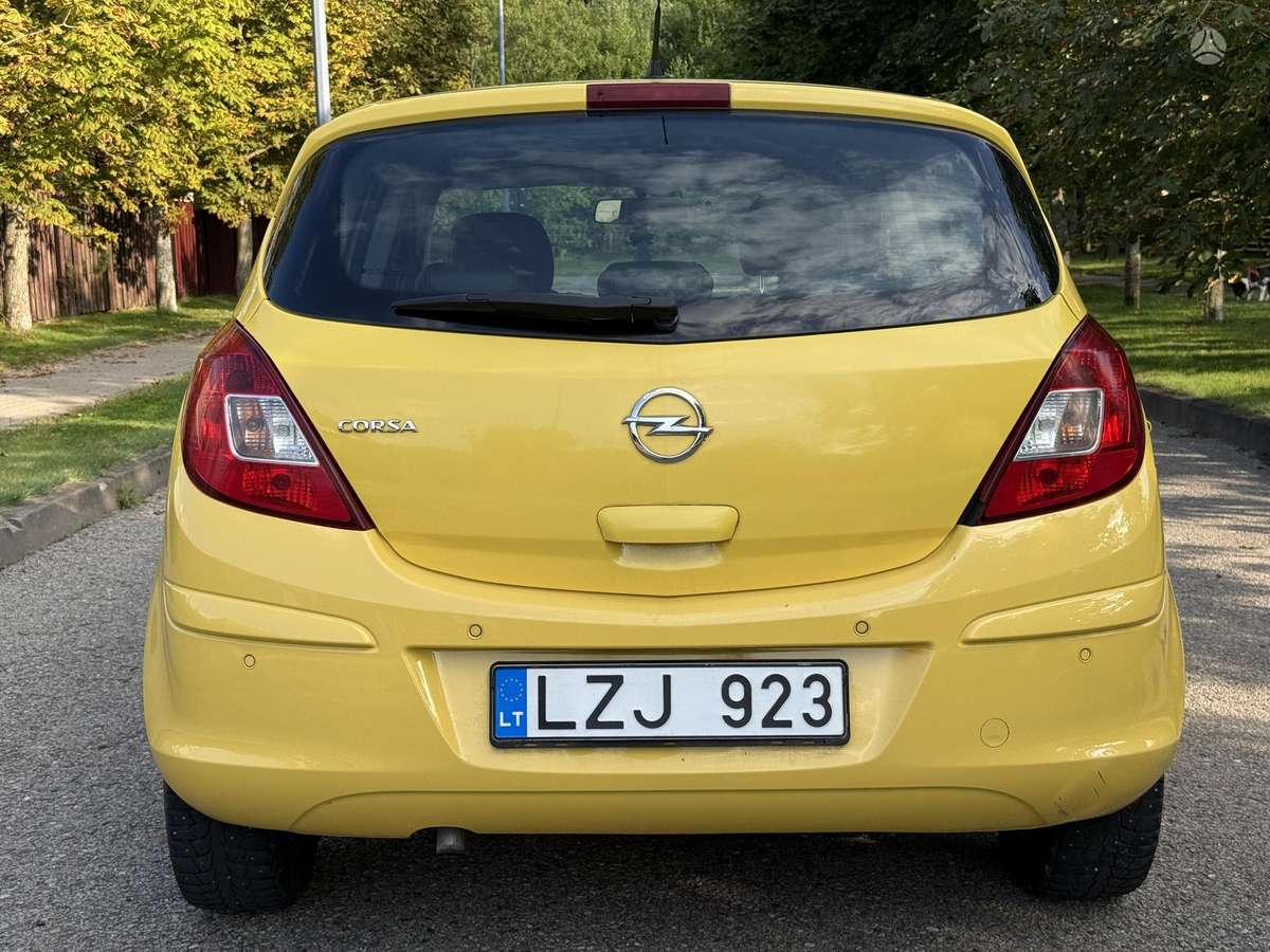 Opel Corsa, 1.2 l., hatchback