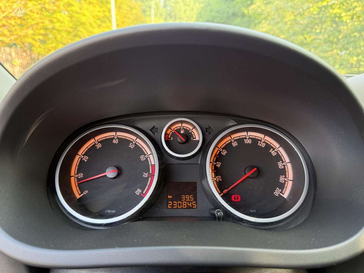 Opel Corsa, 1.2 l., hatchback