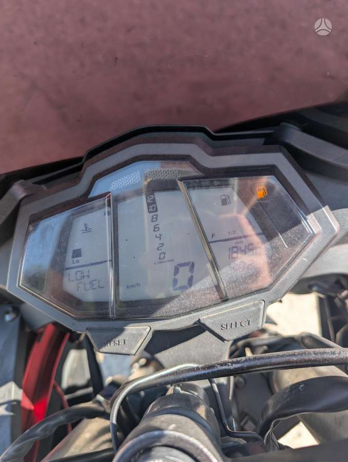 Yamaha YZF 125cc, superbikes