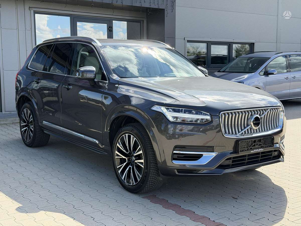 Volvo XC90 - 2