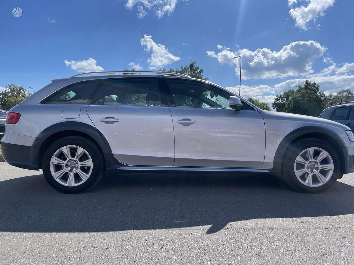 Audi A4 allroad, 2.0 l., Универсал