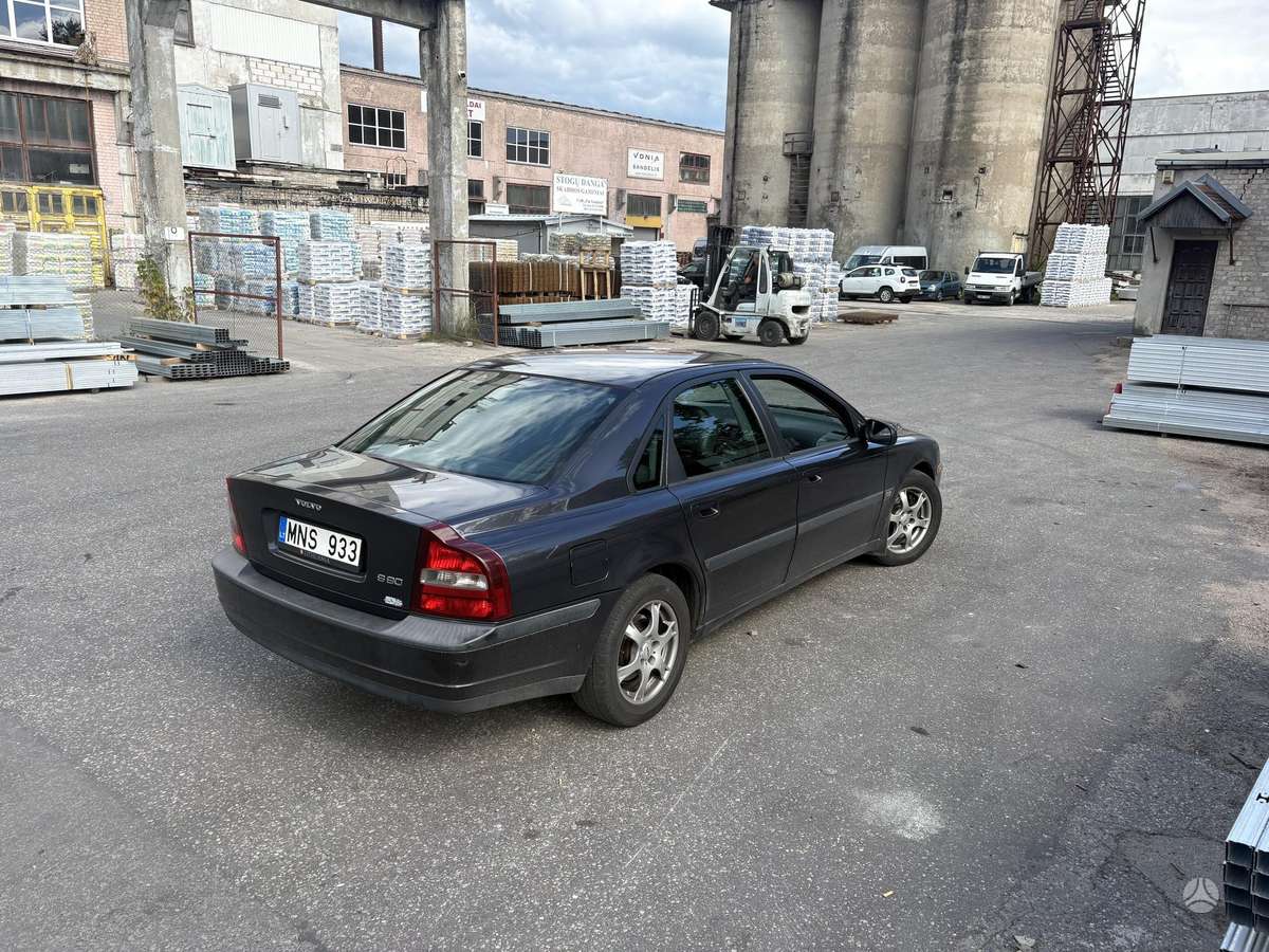 Volvo S80, 2.4 l., Седан