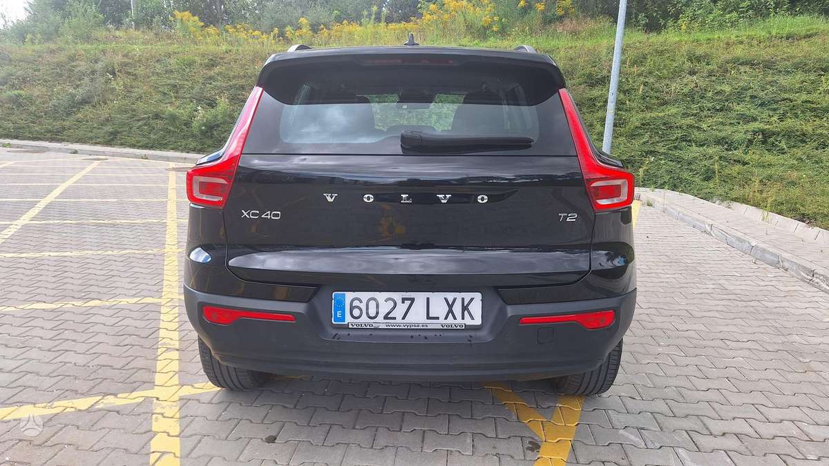 Volvo XC40 - 11