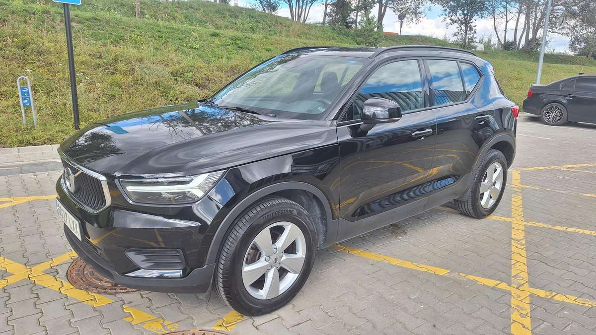Volvo XC40 - 3