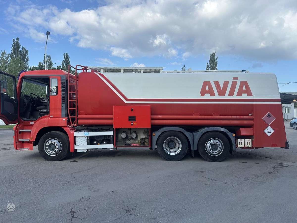 MAN TGA 26.430, tanker trucks