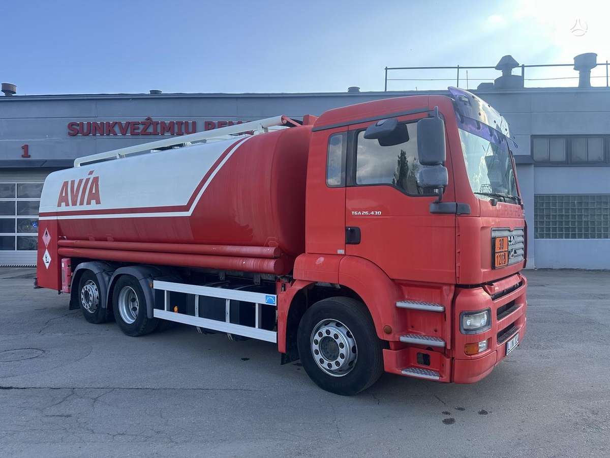MAN TGA 26.430, tanker trucks