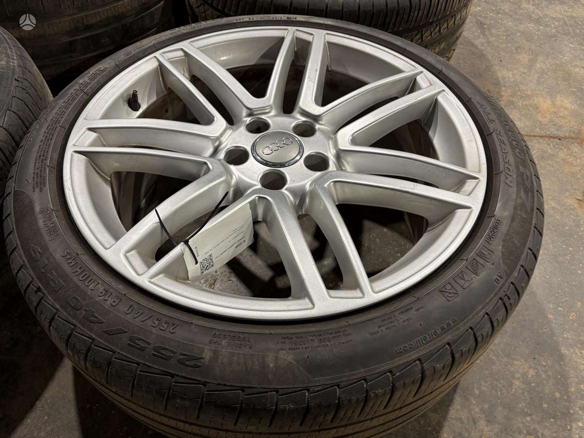 Audi A7, light alloy, R19