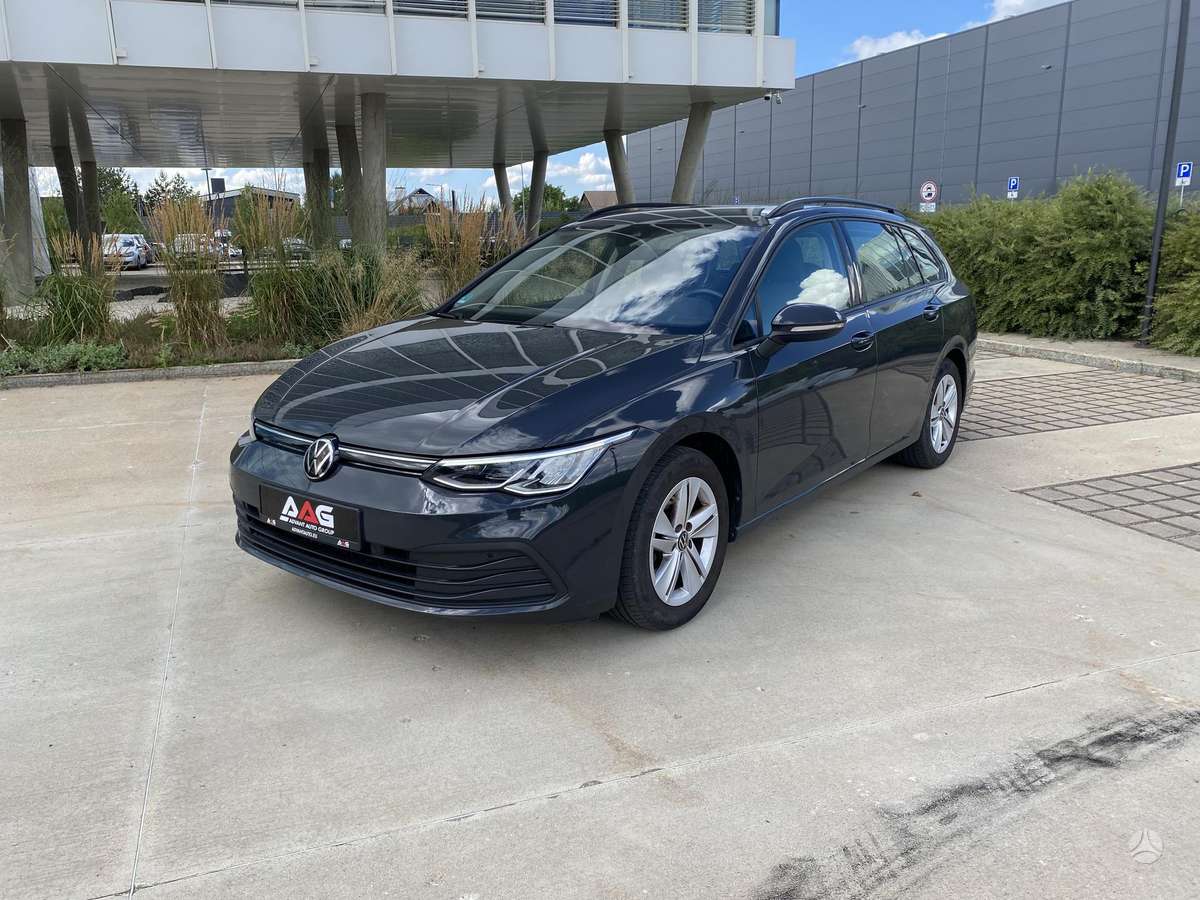 Volkswagen Golf - 1