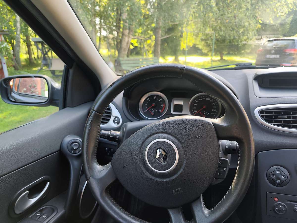 Renault Clio, 1.5 l., Хэтчбек