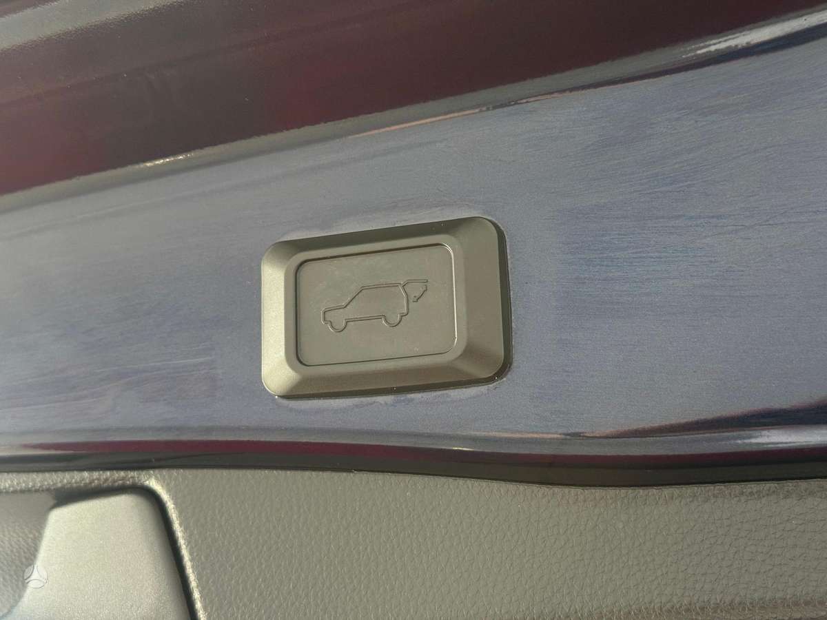 Toyota RAV4 - 9