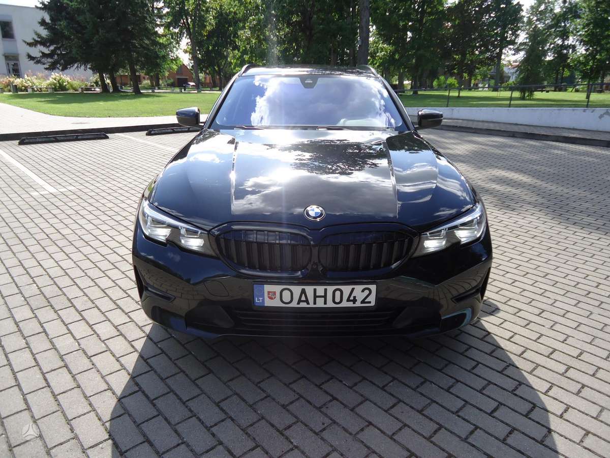 BMW 318, 2.0 l., wagon