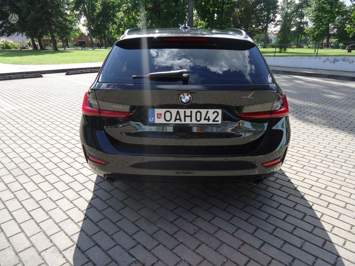 BMW 318, 2.0 l., wagon