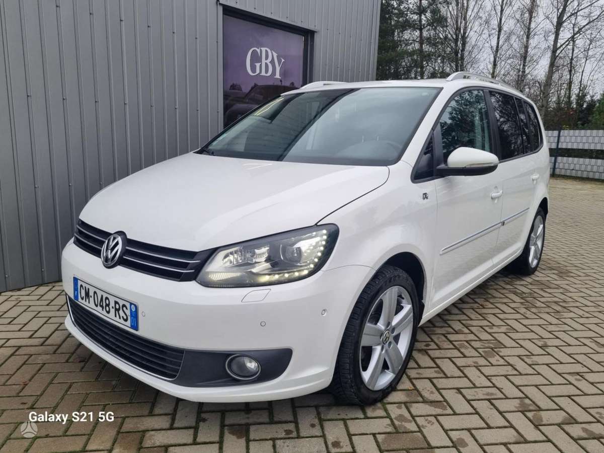 Volkswagen Touran - 1
