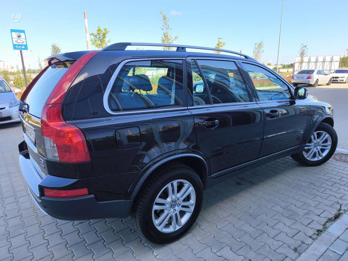Volvo XC90 - 6