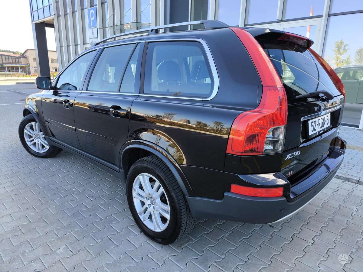Volvo XC90 - 9