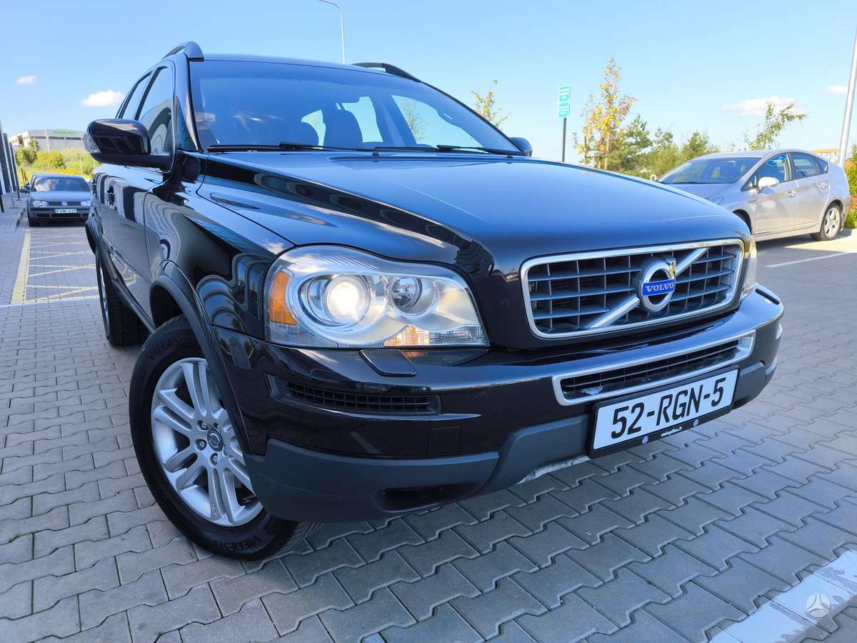 Volvo XC90 - 2