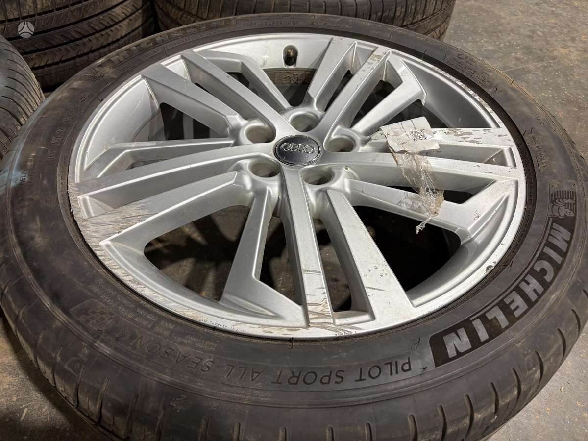 Audi Q5, light alloy, R20