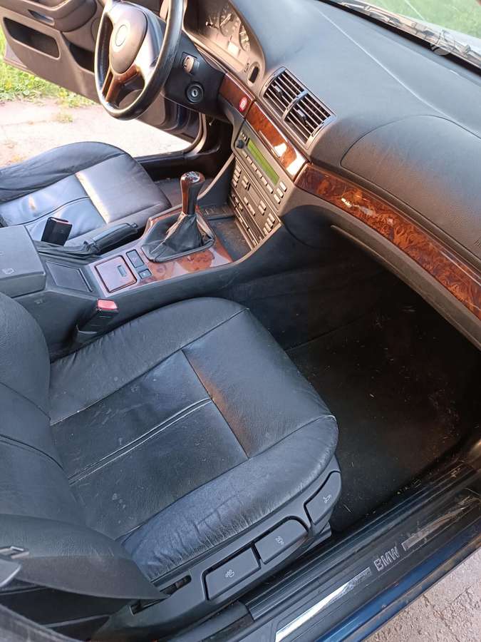 BMW 525, 2.5 l., Универсал