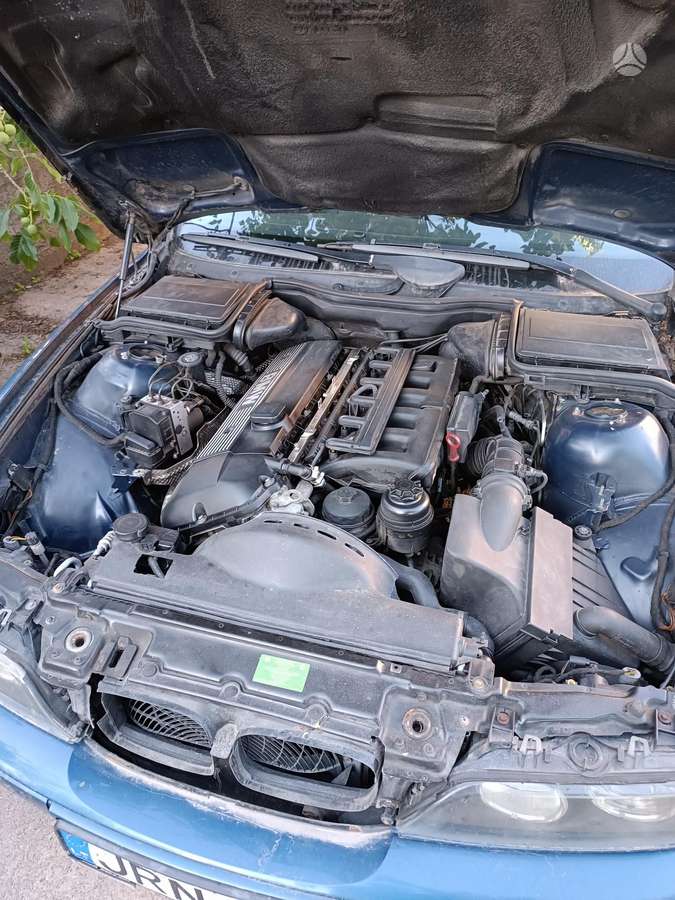 BMW 525, 2.5 l., Универсал