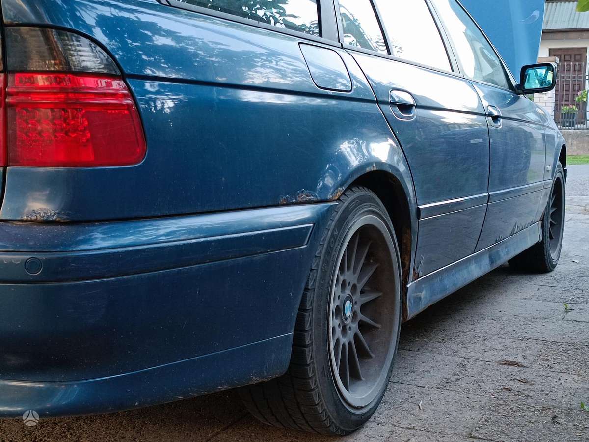 BMW 525, 2.5 l., Универсал