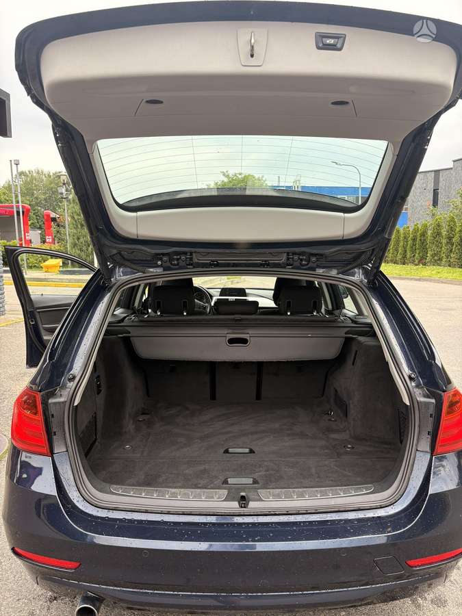 BMW 320, 2.0 l., wagon