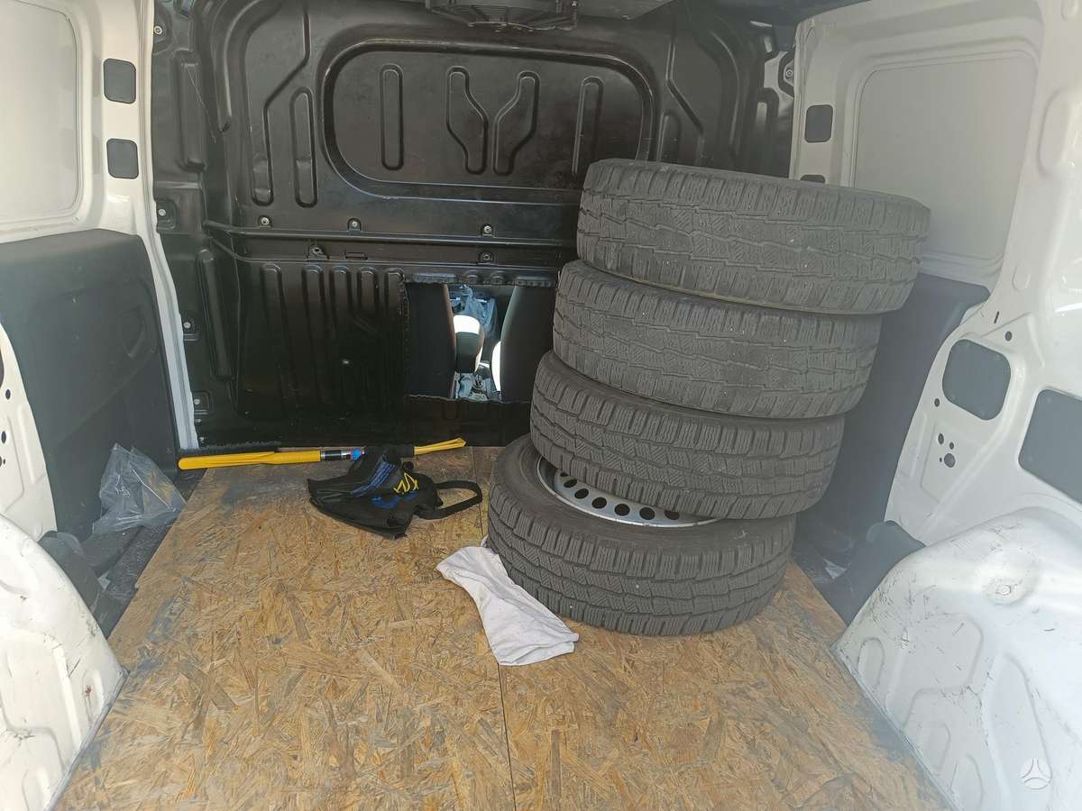 Opel Combo, 1.4 l., mpv / minivan