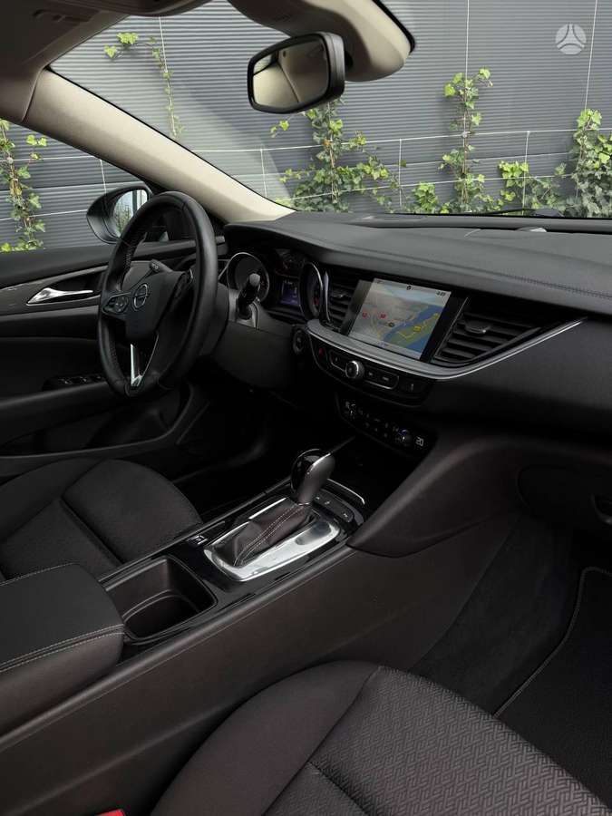Opel Insignia, 1.6 l., Универсал