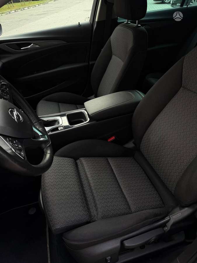 Opel Insignia, 1.6 l., Универсал