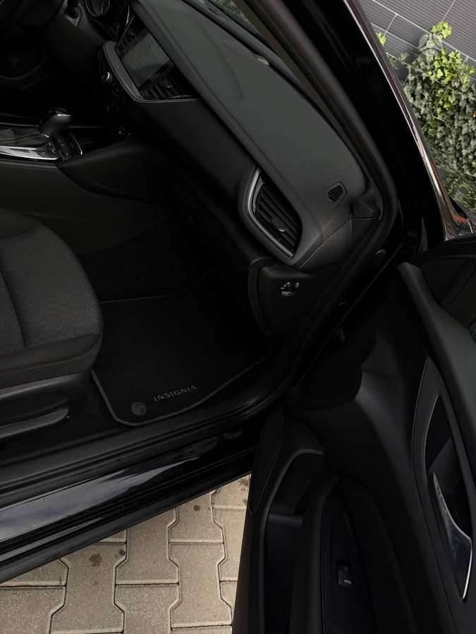 Opel Insignia, 1.6 l., Универсал
