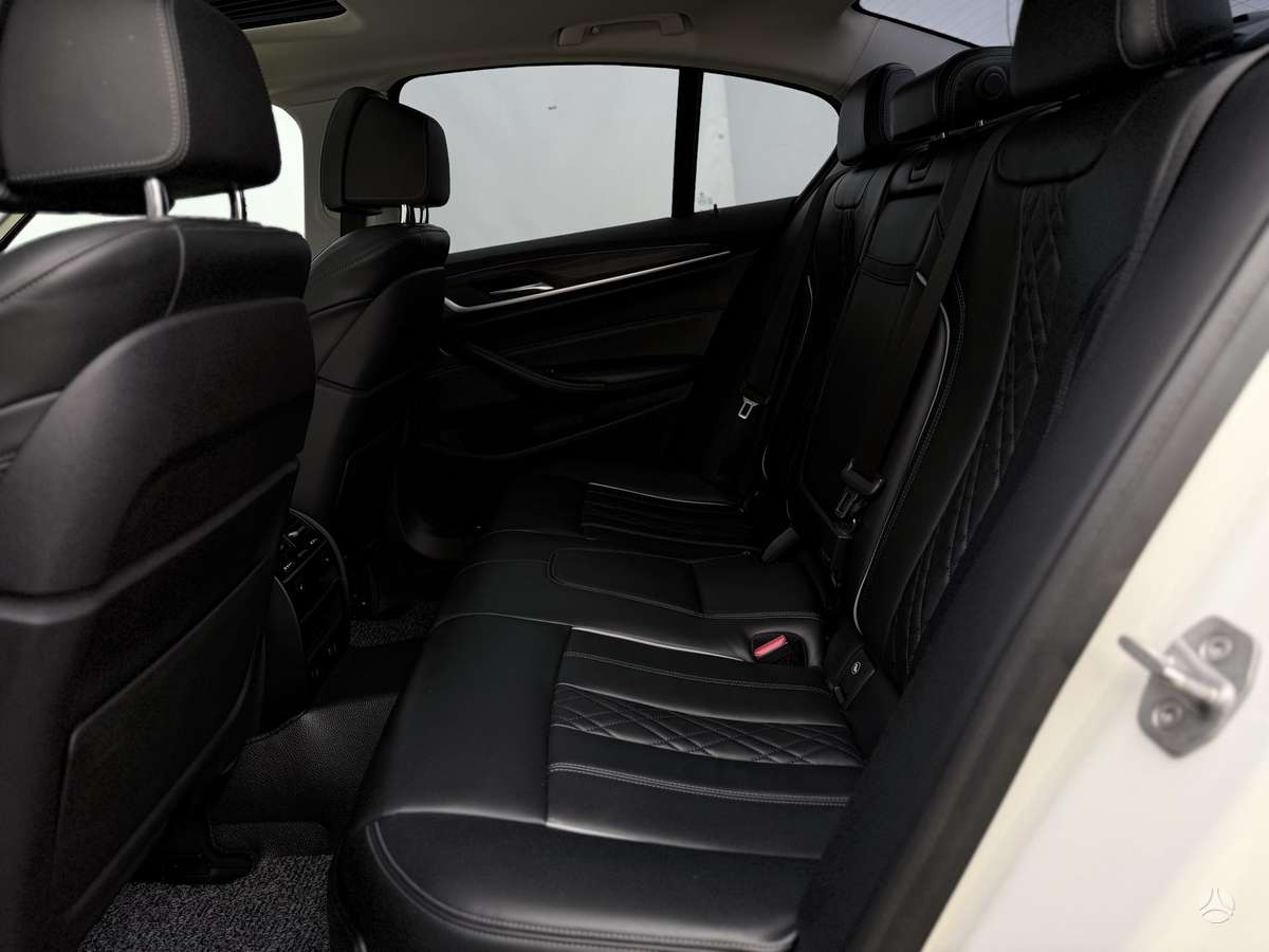 BMW 530, 2.0 l., Седан