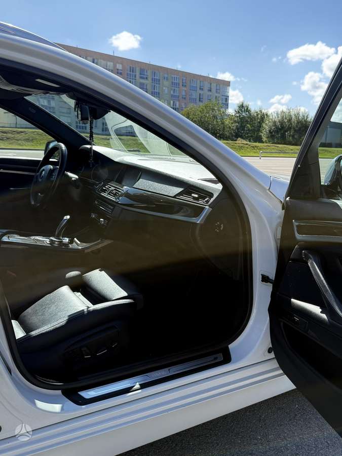 BMW 518, 2.0 l., Универсал