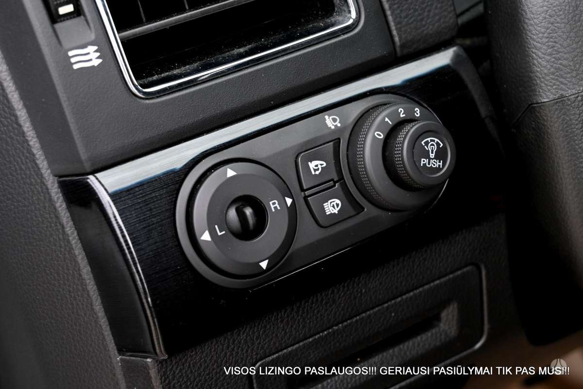 Chevrolet Captiva 2012 — photo 23