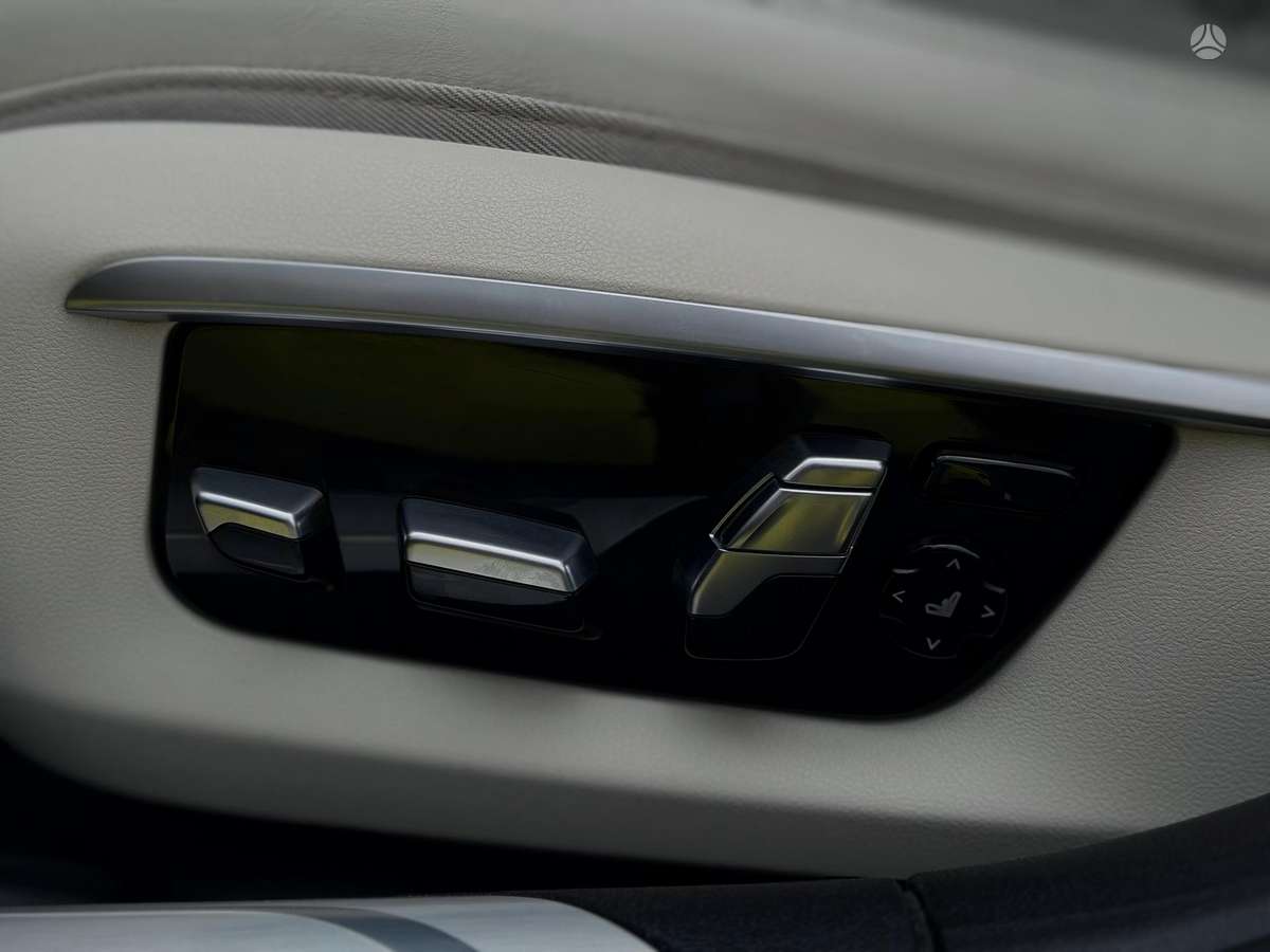 BMW 740, 3.0 l., Седан