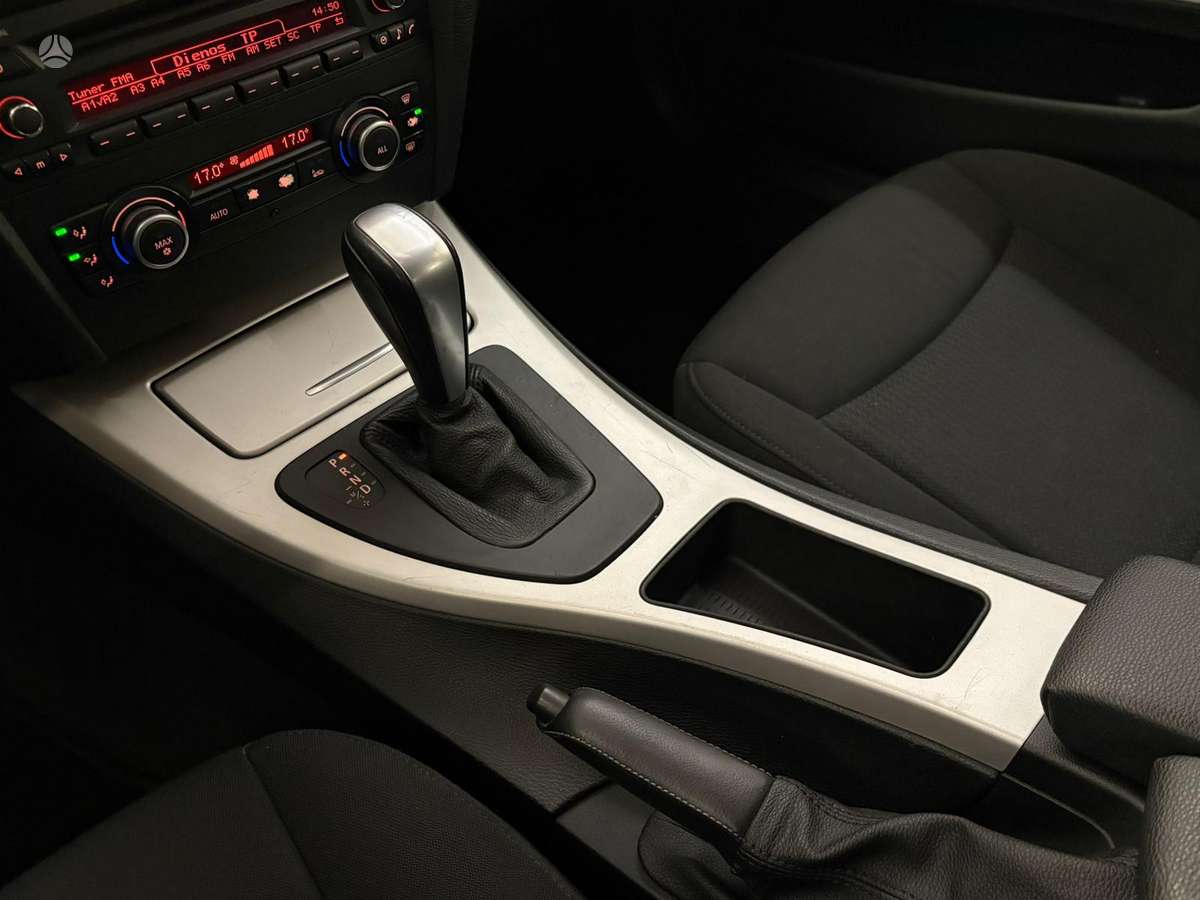BMW 320, 2.0 l., Седан